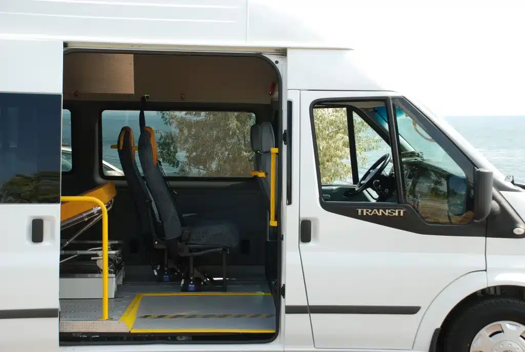 Комфортная перевозка лежачего больного Харьков - Киев